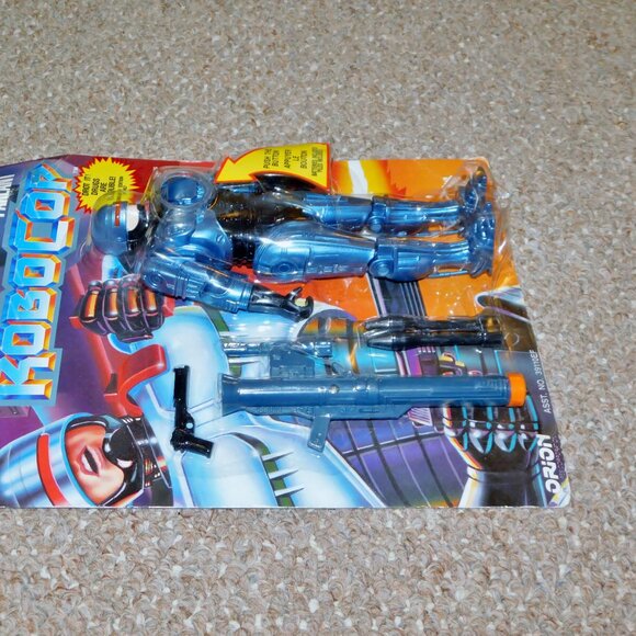 Vintage 1993 Toy Island 8" Talking Robocop Figure MOC Brand New - Picture 6 of 10